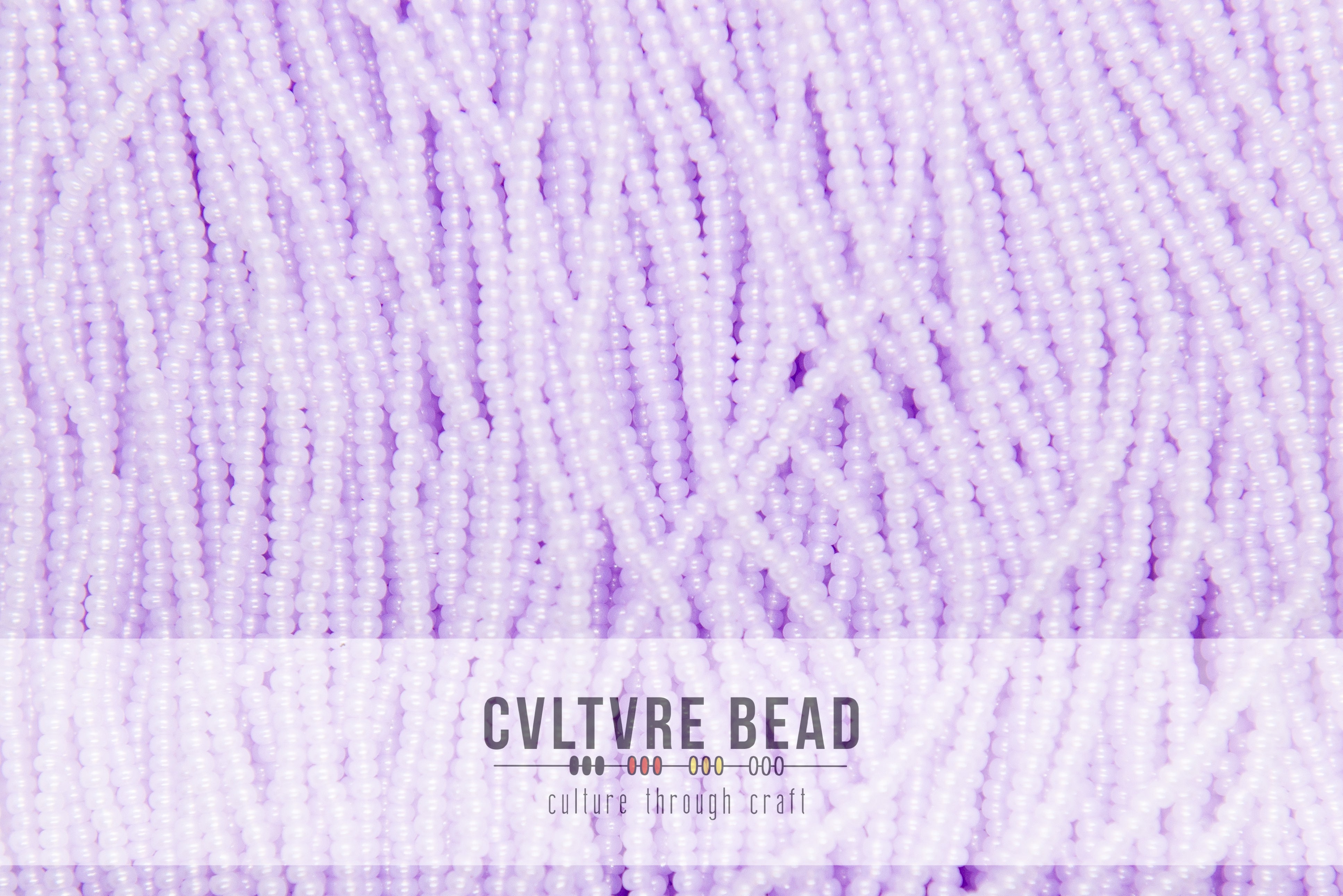 Czech Seed Bead 11/0 Pearl Opal Lilac - 1/2 Hank